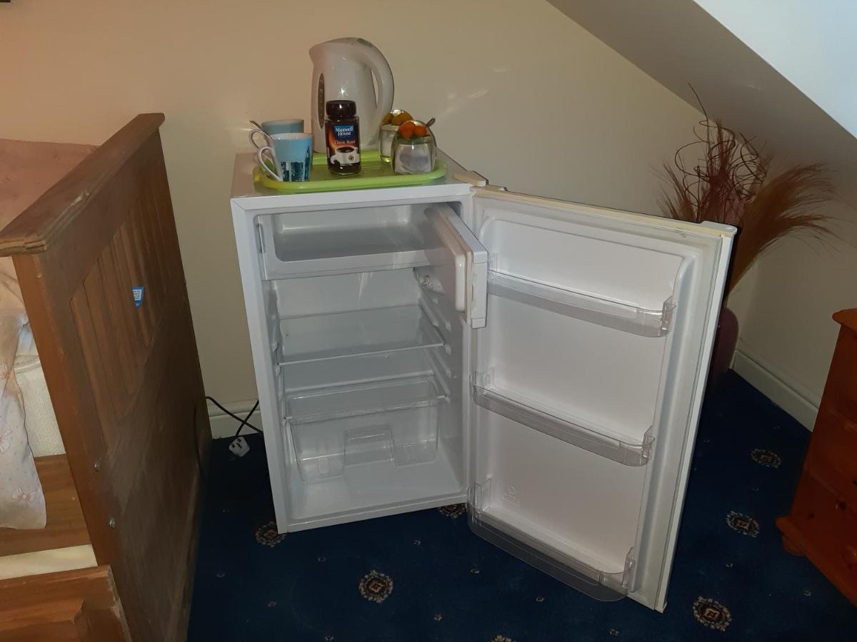 Phoenix Nights Guest House Barrow-in-Furness Zewnętrze zdjęcie