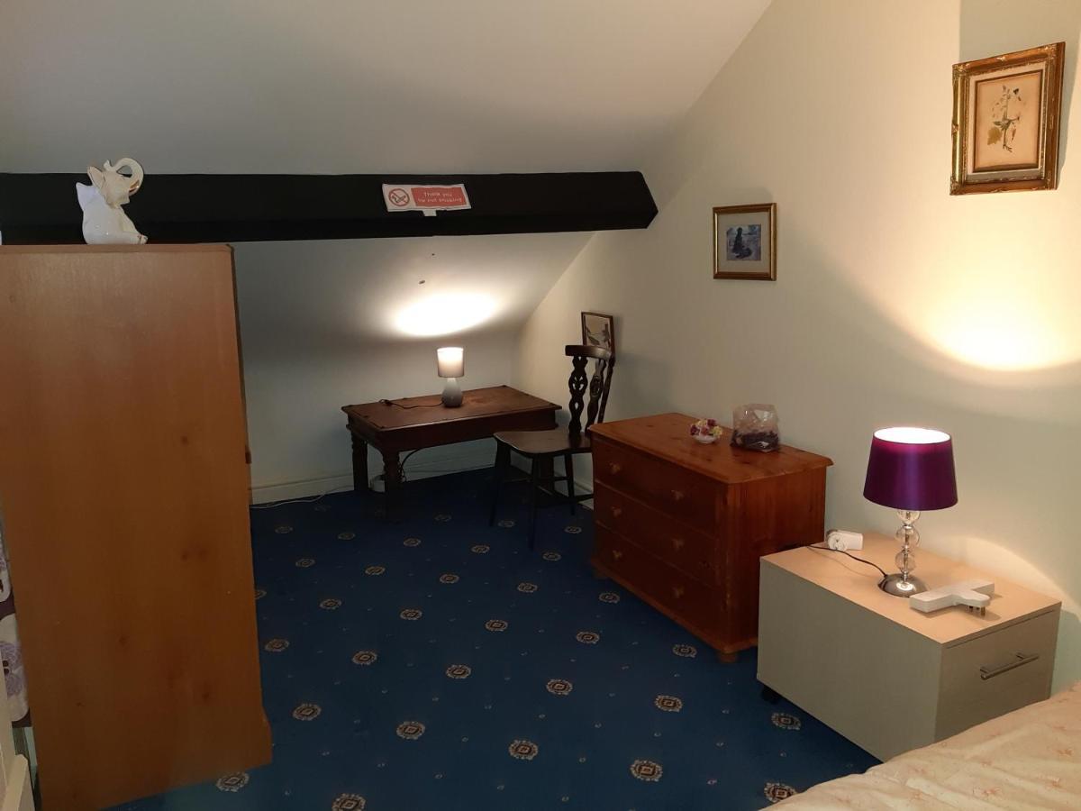 Phoenix Nights Guest House Barrow-in-Furness Zewnętrze zdjęcie