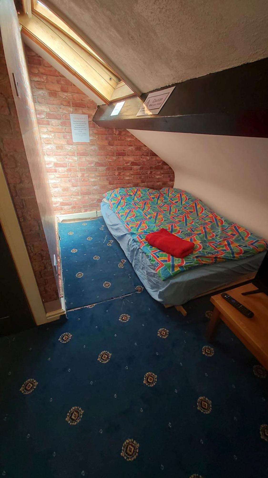 Phoenix Nights Guest House Barrow-in-Furness Zewnętrze zdjęcie